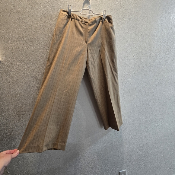 Talbots Women's Tan Wide Leg Pants - Picture 2 of 15